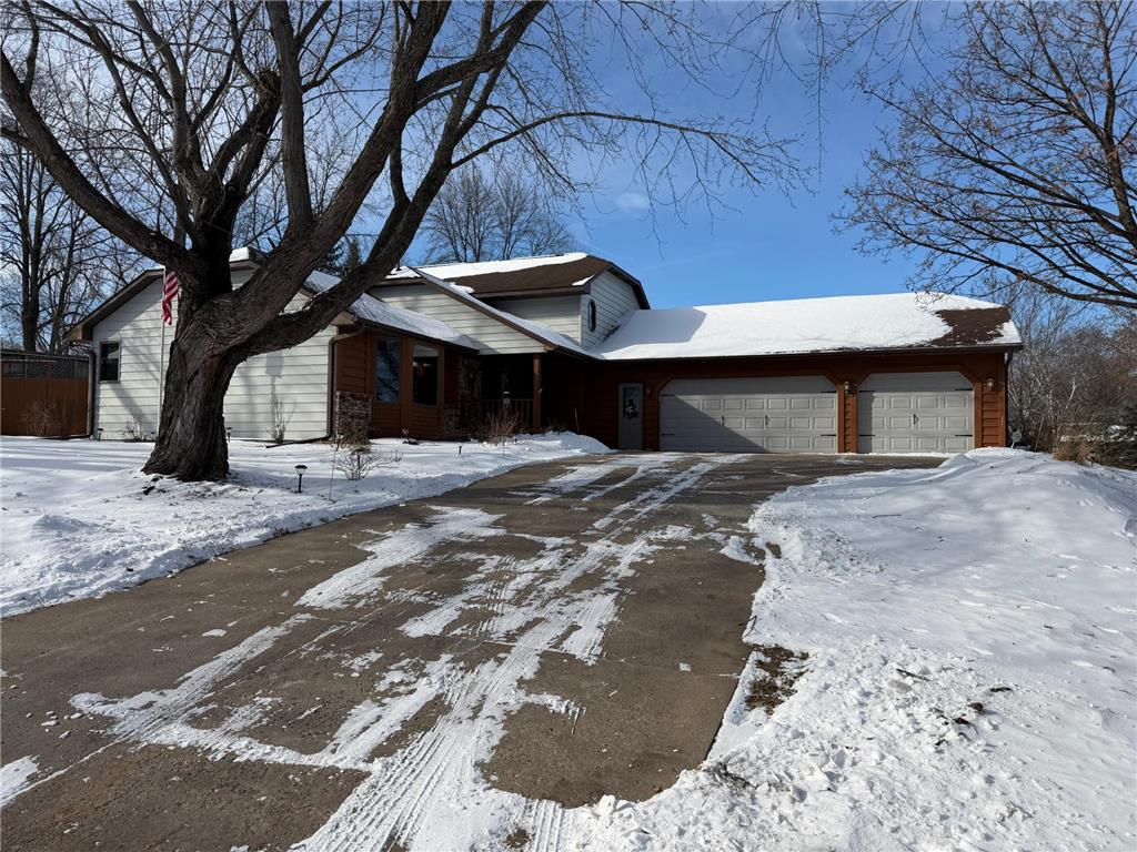 410 River Hills Road River Falls WI 54022 7013024 image1