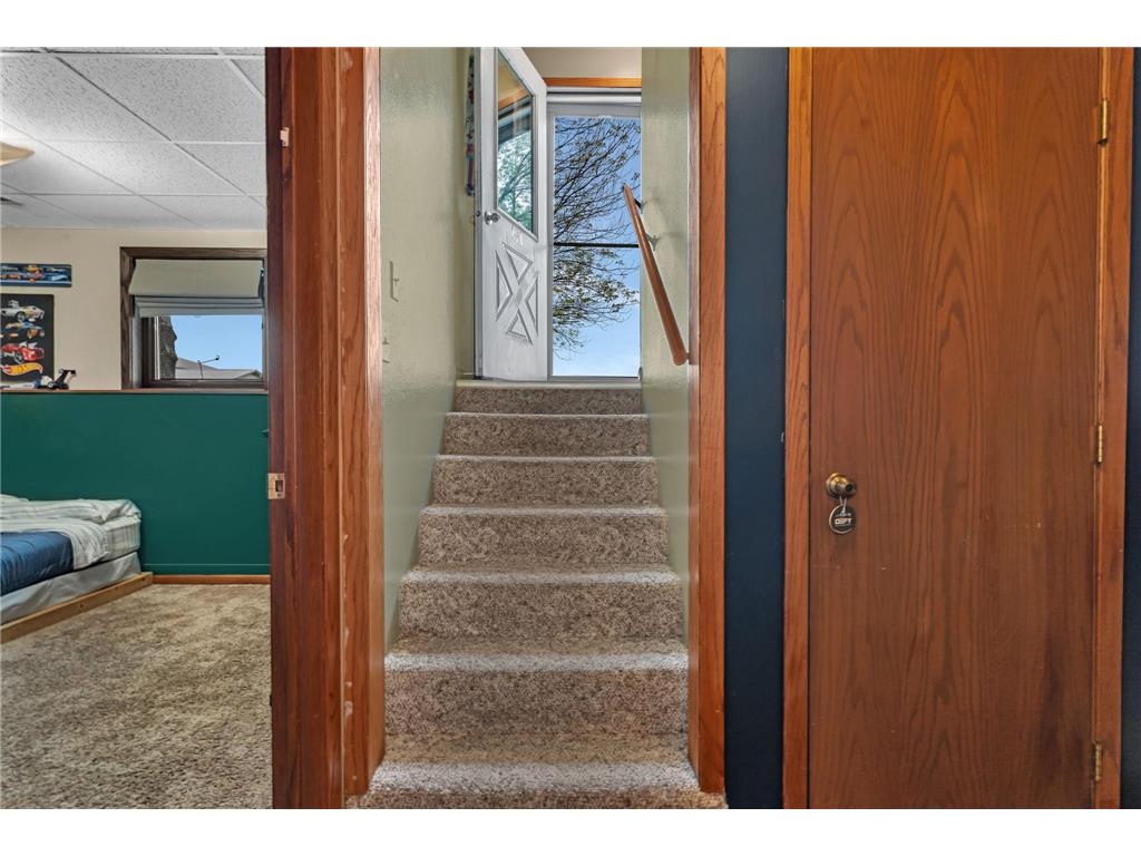 410 S 8th Street Kerkhoven MN 56252 7077219 image20