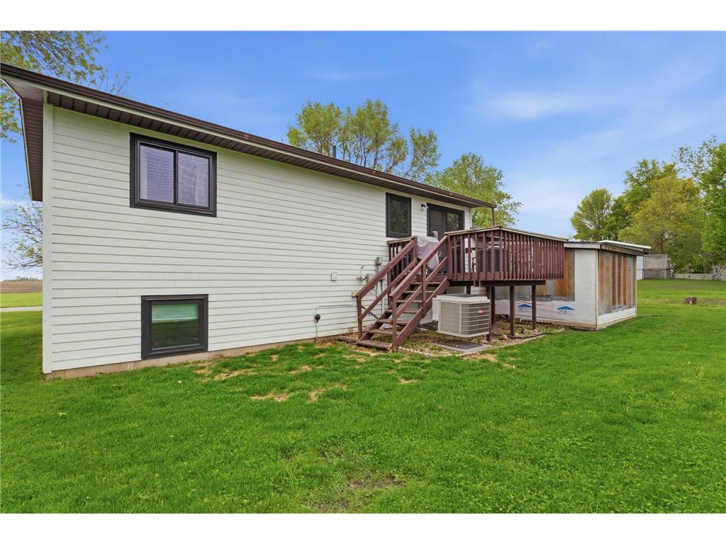 410 S 8th Street Kerkhoven MN 56252 7077219 image4