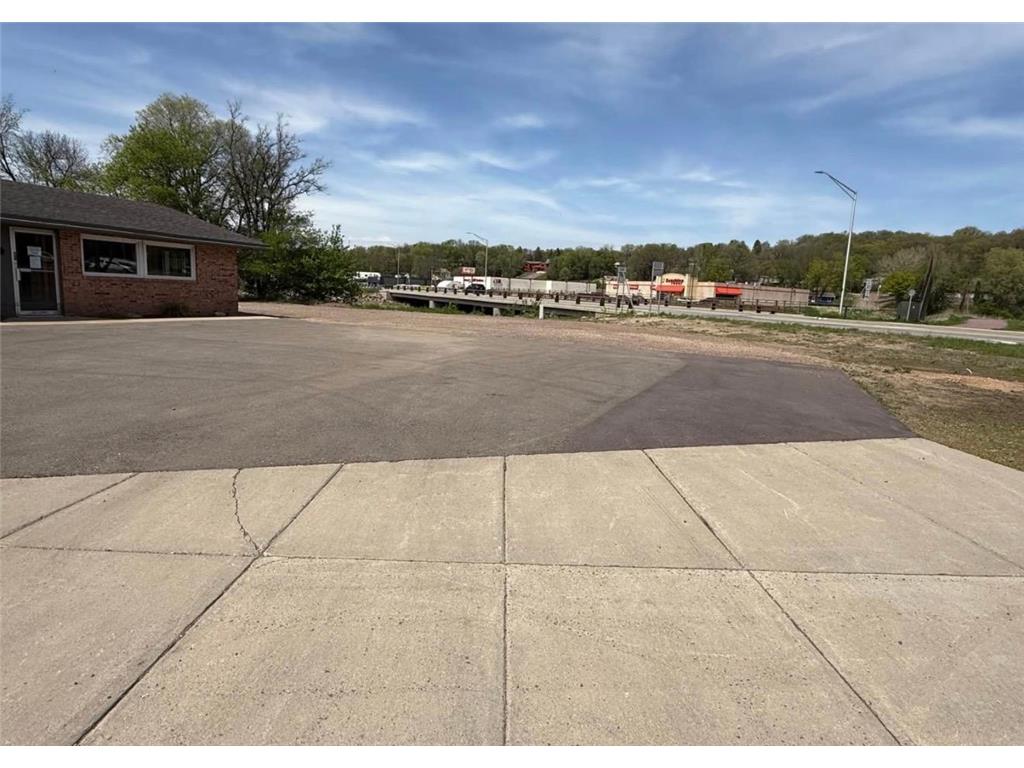 410 Springfield Parkway Jackson MN 56143 7038552 image3