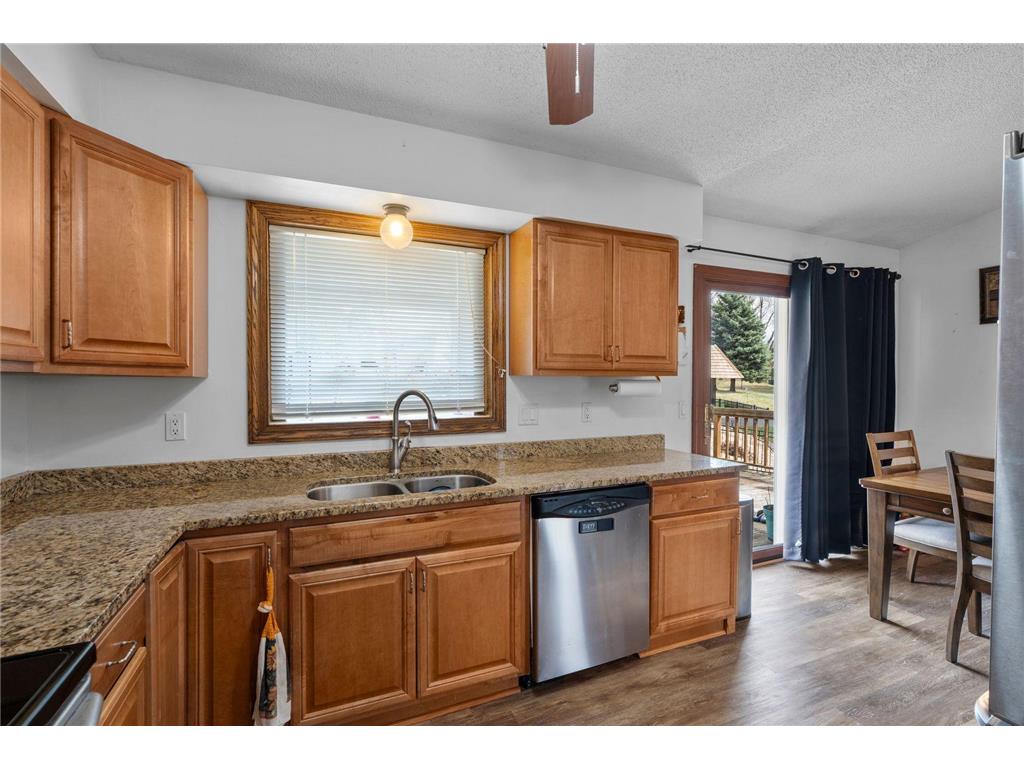 4100 Jordan Avenue N New Hope MN 55427 7029032 image12