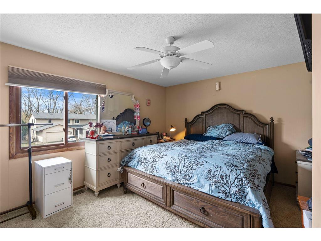 4100 Jordan Avenue N New Hope MN 55427 7029032 image13