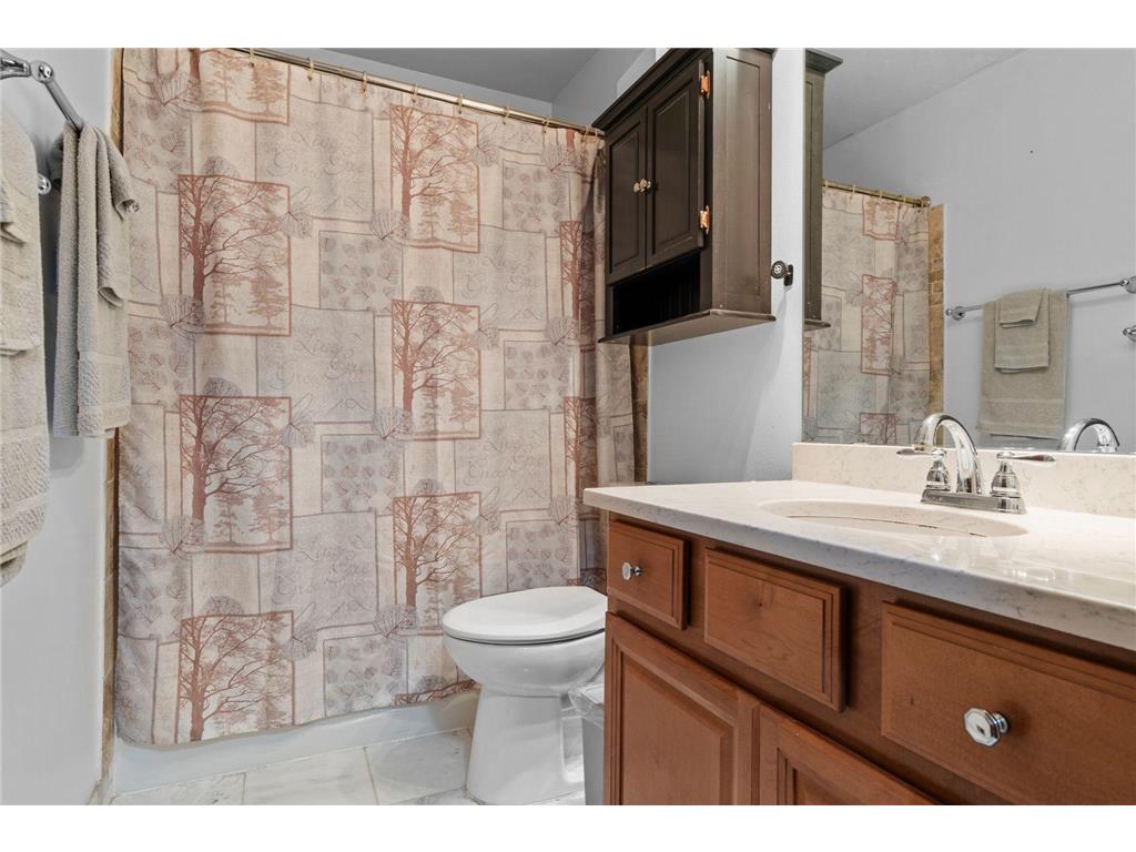 4100 Jordan Avenue N New Hope MN 55427 7029032 image14