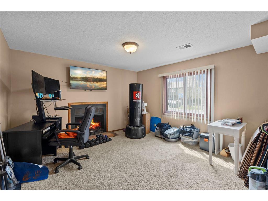 4100 Jordan Avenue N New Hope MN 55427 7029032 image16