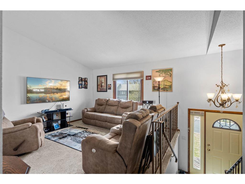 4100 Jordan Avenue N New Hope MN 55427 7029032 image3