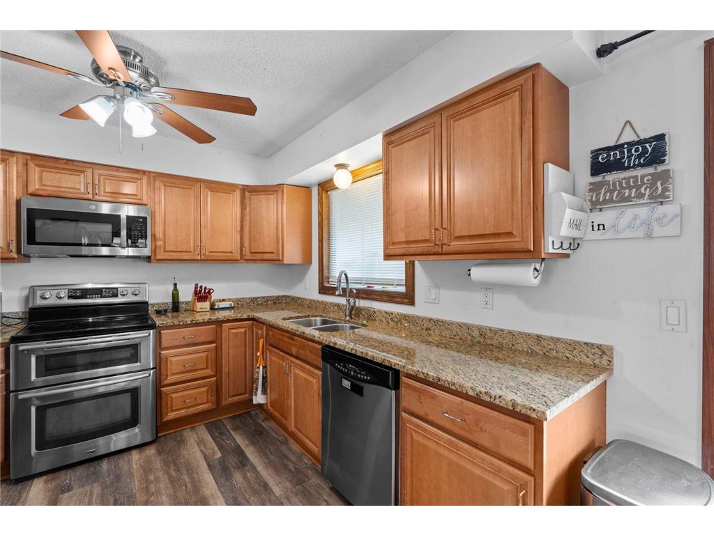 4100 Jordan Avenue N New Hope MN 55427 7029032 image9