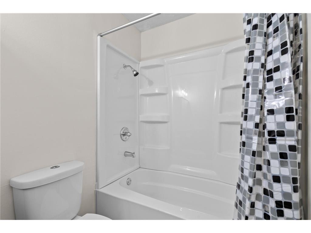 4100 Meadowlark Lane Eagan MN 55122 6733810 image21