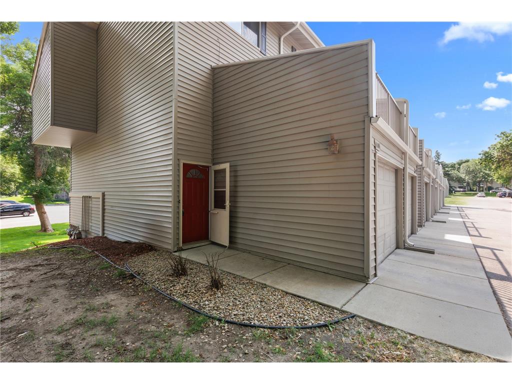 4100 Meadowlark Lane Eagan MN 55122 6733810 image3