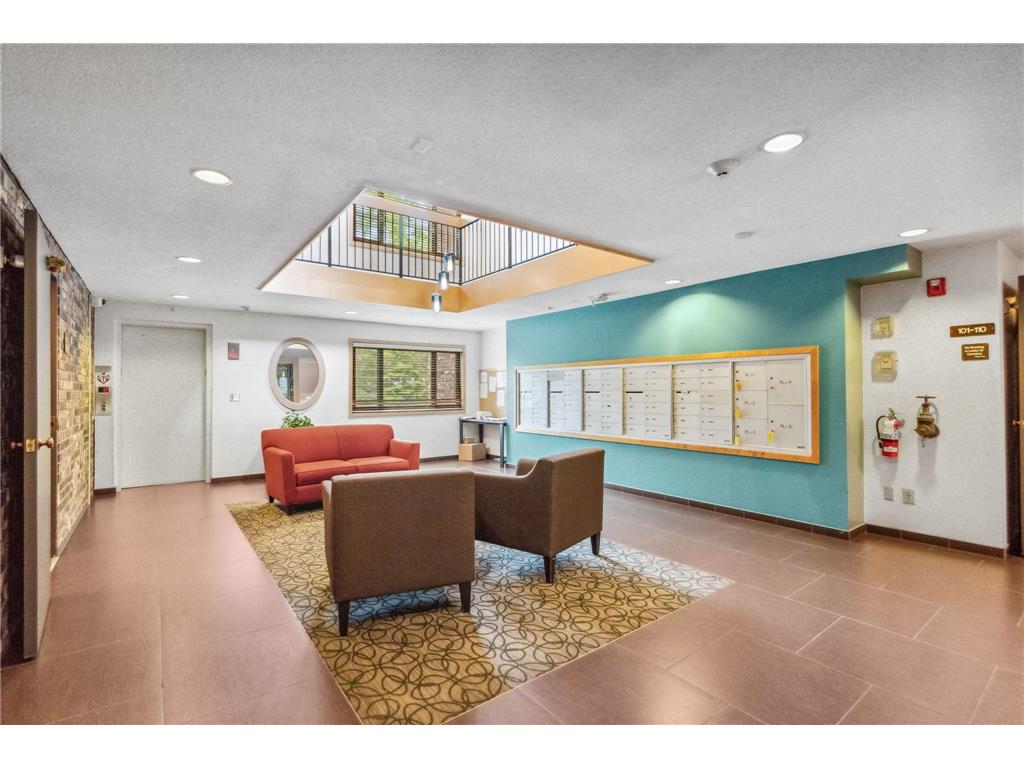 4100 Parklawn Avenue #201 Edina MN 55435 6808728 image6
