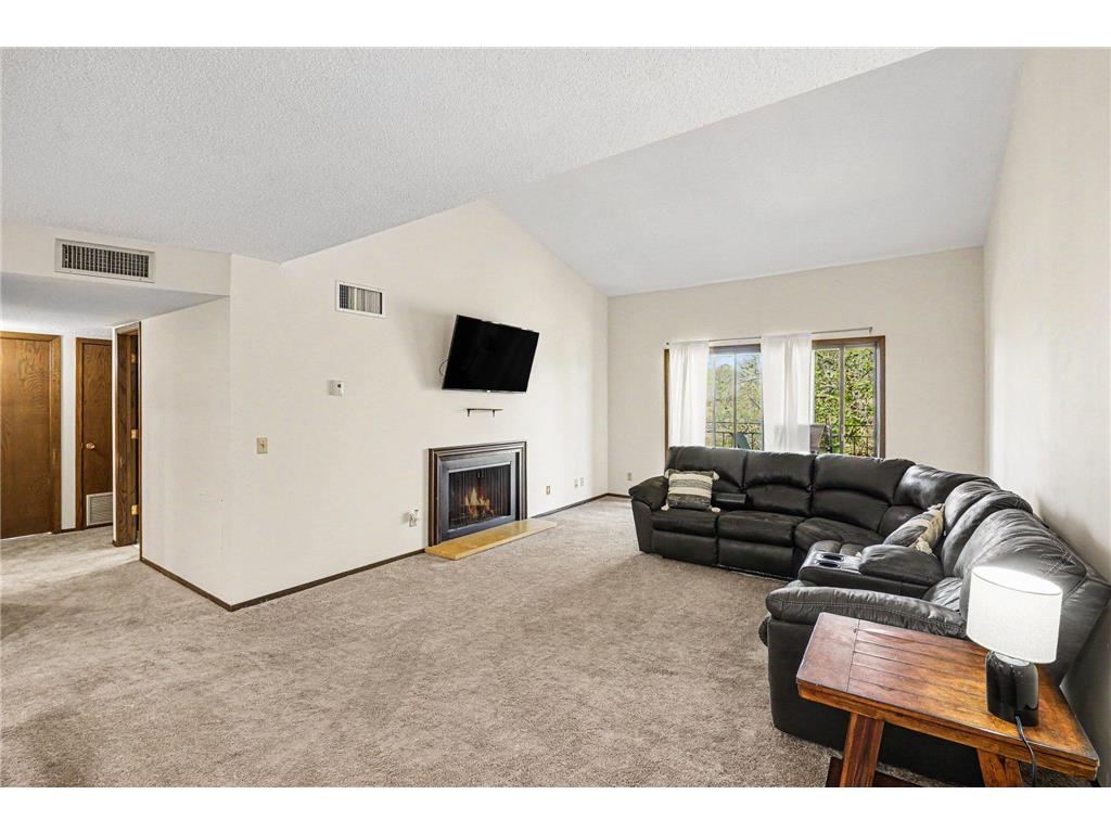 4100 Parklawn Avenue #302 Edina MN 55435 7069355 image10