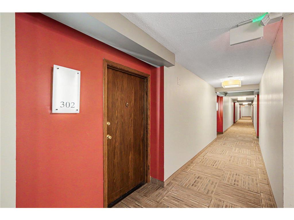 4100 Parklawn Avenue #302 Edina MN 55435 7069355 image5