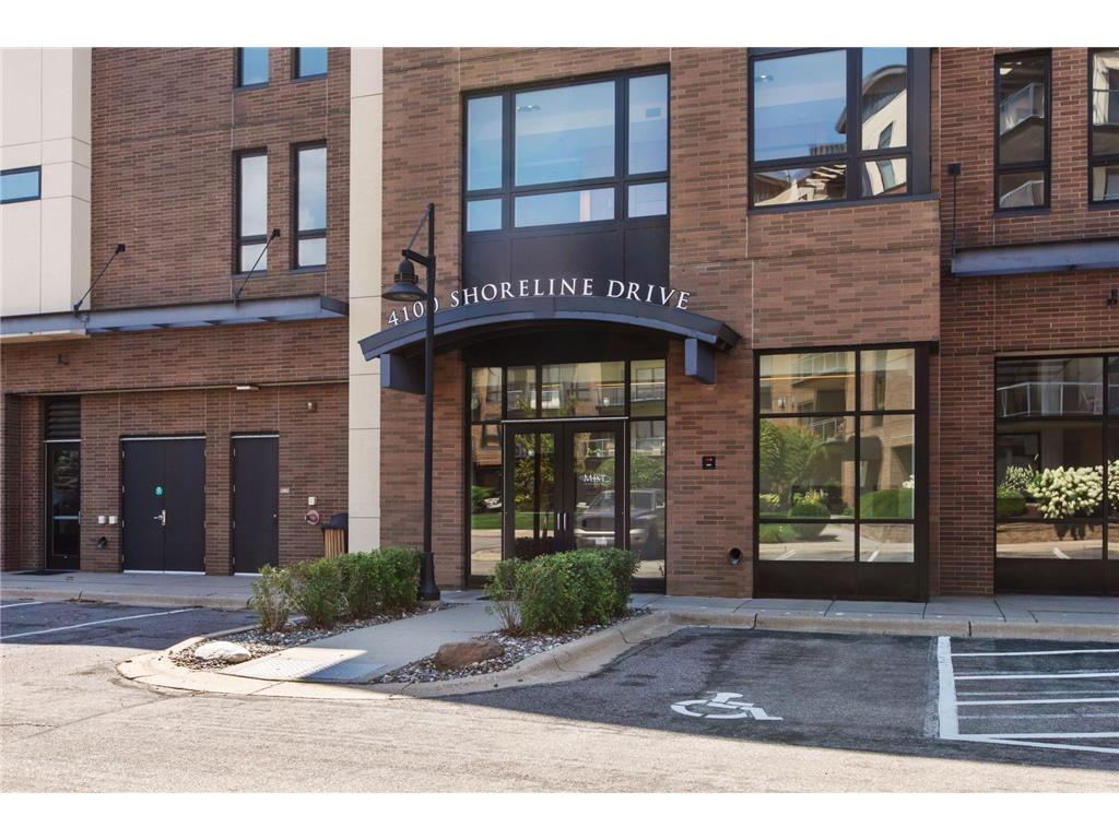 4100 Shoreline Drive #S205 Spring Park MN 55384 - Lake Minnetonka 7068711 image39
