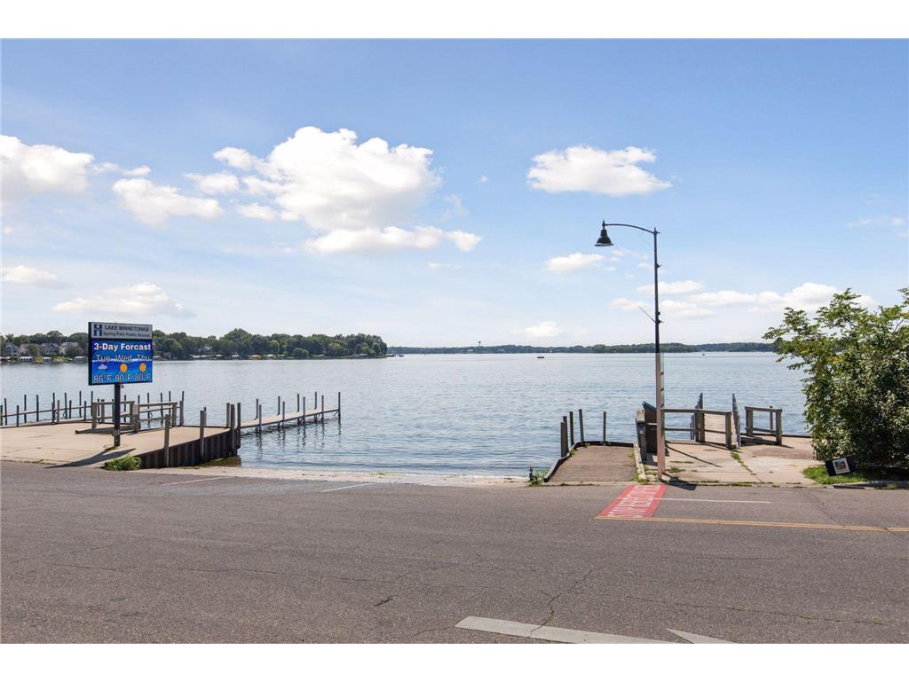 4100 Shoreline Drive #S205 Spring Park MN 55384 - Lake Minnetonka 7068711 image54