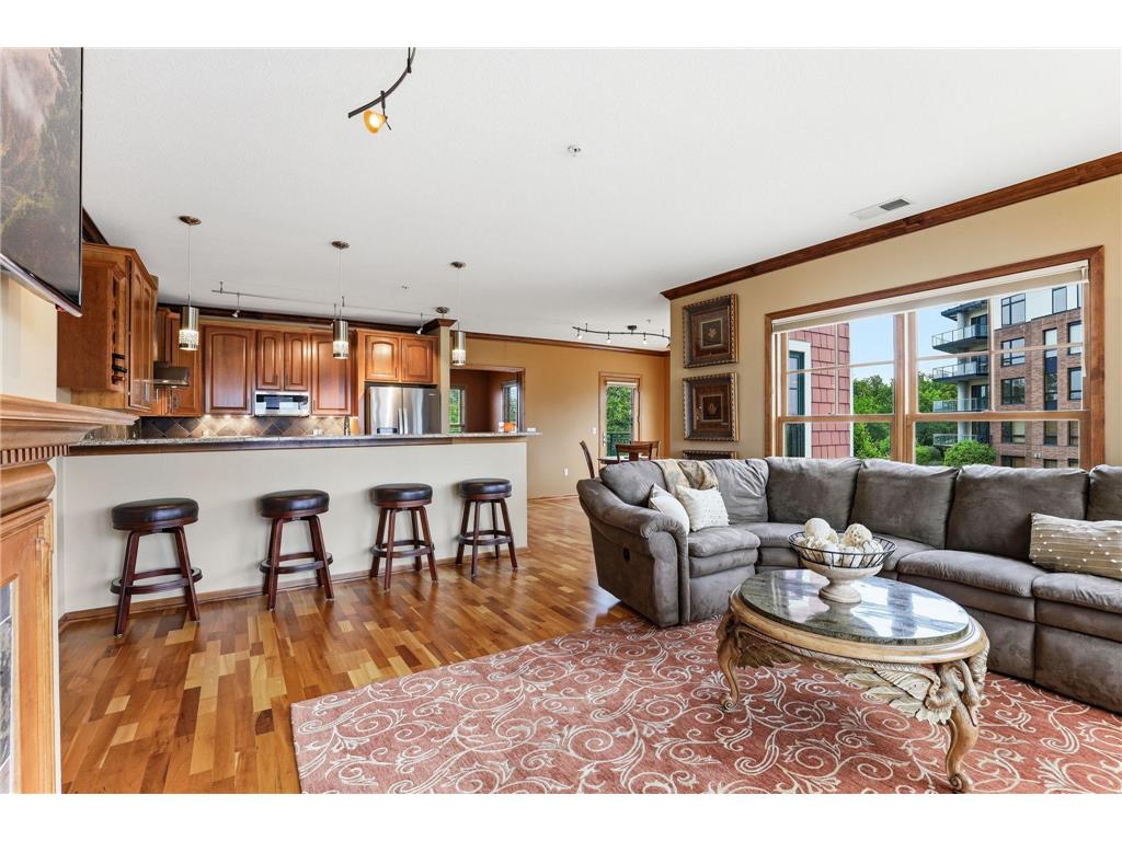 4100 Spring Street #201 Spring Park MN 55384 - Lake Minnetonka 7077201 image2