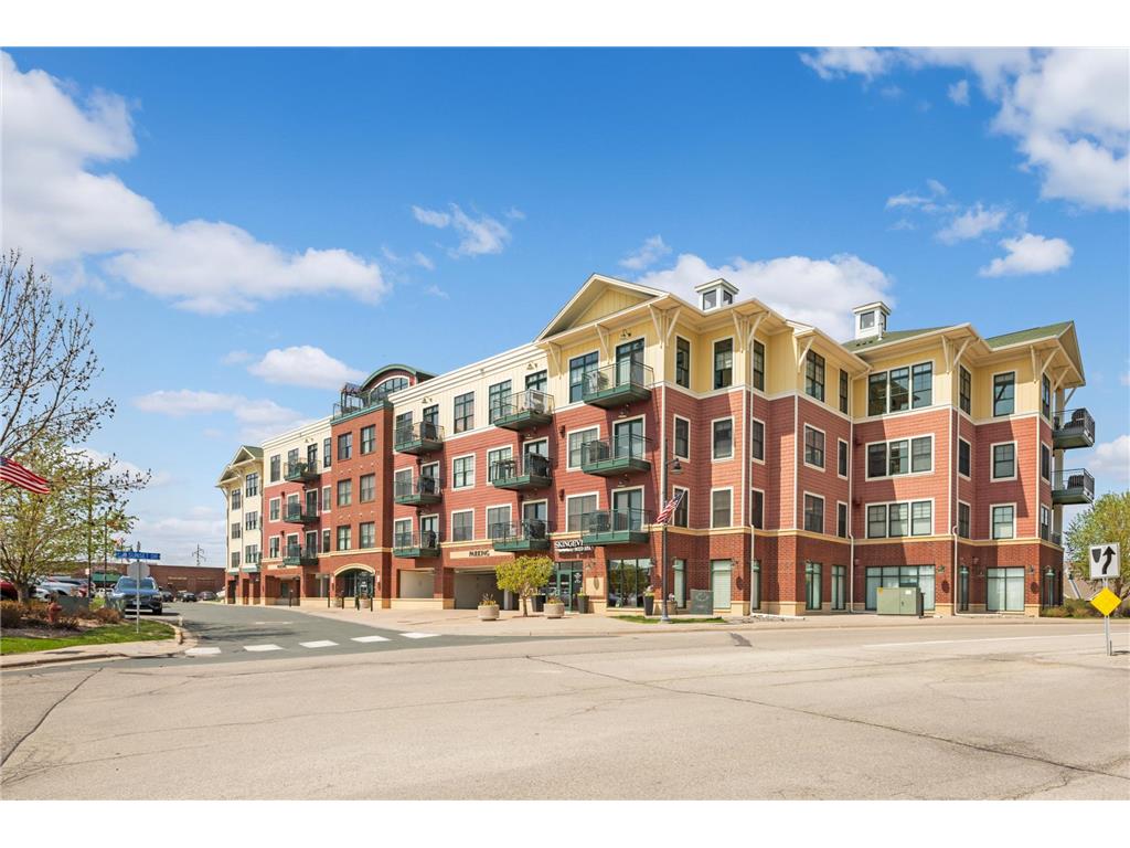 4100 Spring Street #211 Spring Park MN 55384 - Lake Minnetonka 6525236 image1