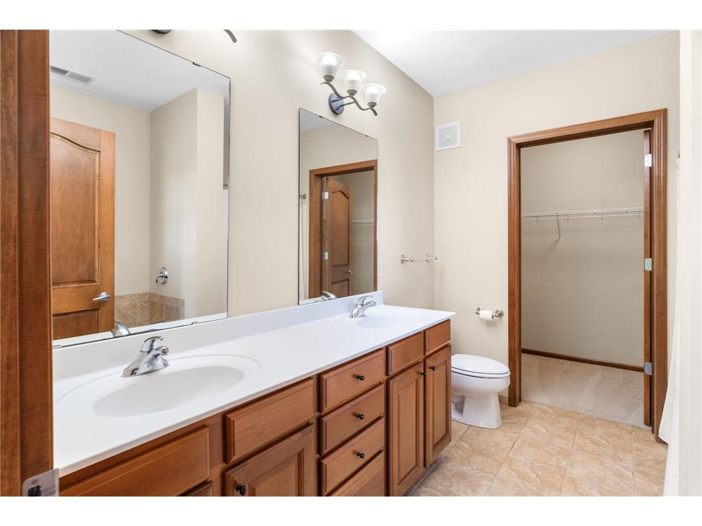 4100 Spring Street #211 Spring Park MN 55384 7008943 image14