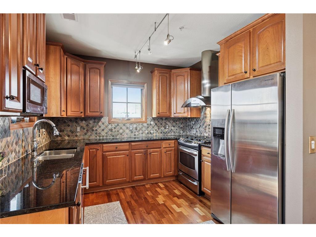 4100 Spring Street #214 Spring Park MN 55384 - Lake Minnetonka 6791541 image1