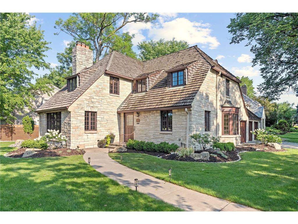 4100 Sunset Boulevard Saint Louis Park MN 55416 6765053 image1