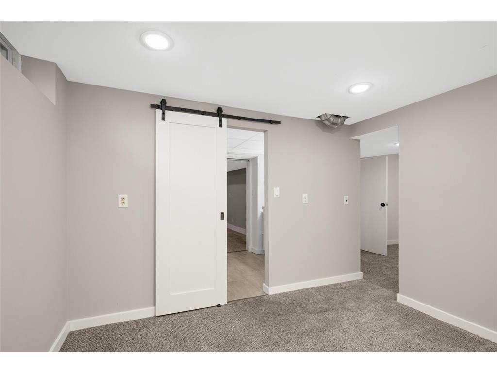 4100 Vera Cruz Avenue N Robbinsdale MN 55422 7056072 image23