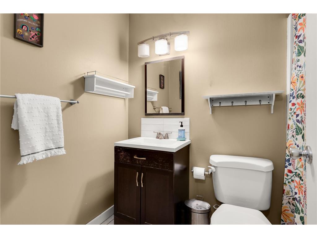 4101 Parklawn Avenue #103 Edina MN 55435 7059320 image17