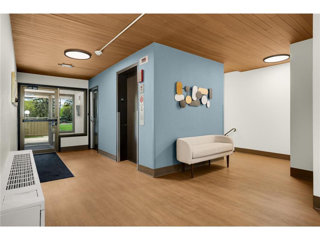4101 Parklawn Avenue #103 Edina MN 55435 7059320 image22