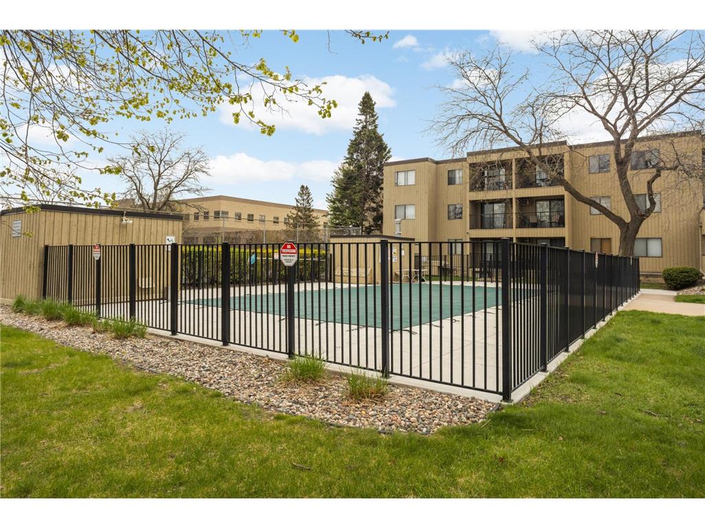 4101 Parklawn Avenue #103 Edina MN 55435 7059320 image30