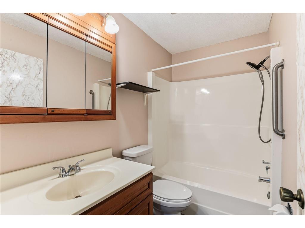 4101 Parklawn Avenue #104 Edina MN 55435 6818867 image11