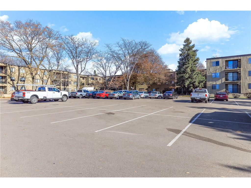 4101 Parklawn Avenue #104 Edina MN 55435 6818867 image20