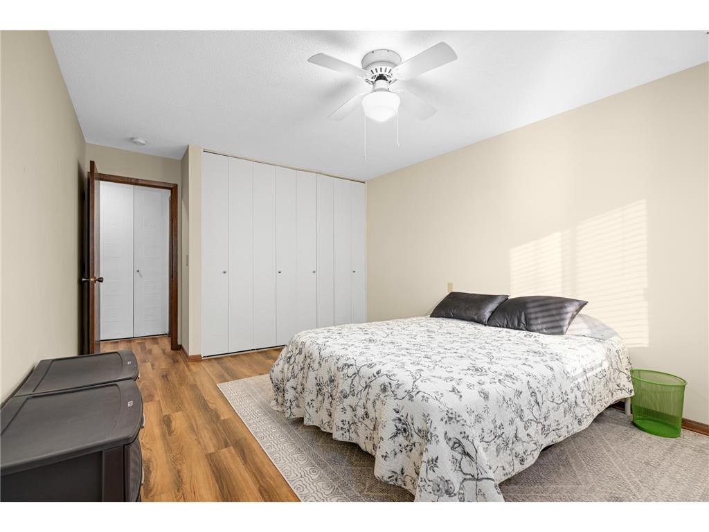 4101 Parklawn Avenue #121 Edina MN 55435 6813093 image20