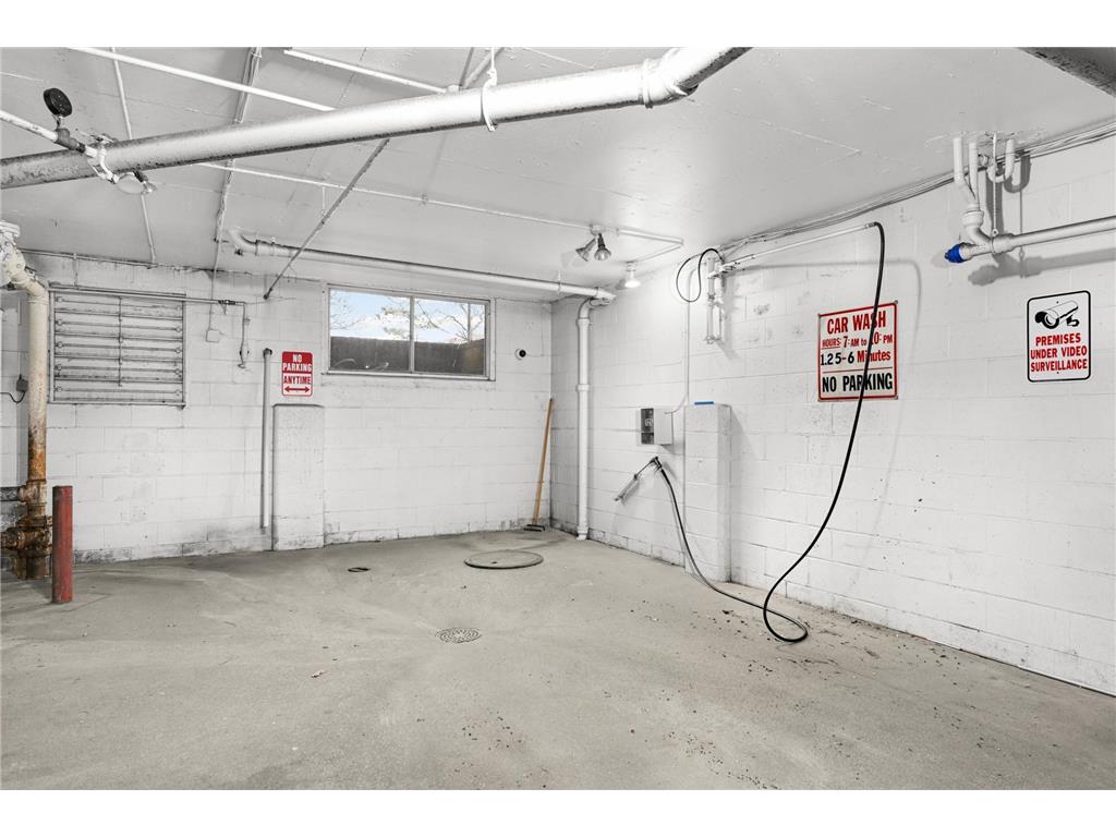 4101 Parklawn Avenue #121 Edina MN 55435 6813093 image24