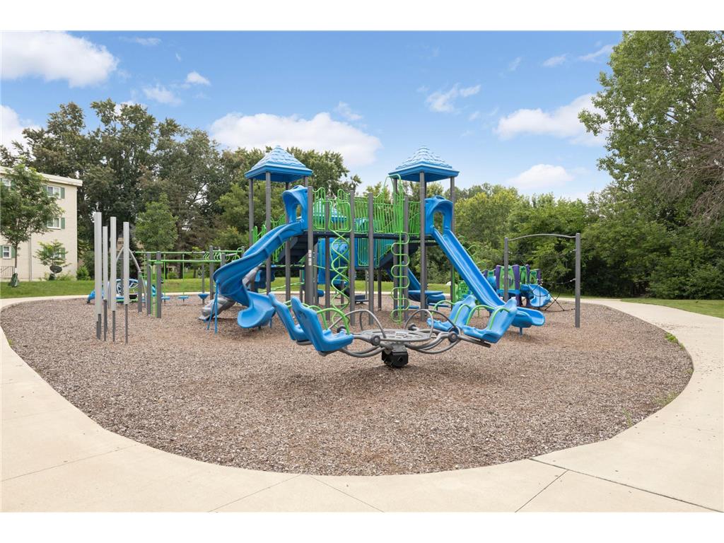 4101 Parklawn Avenue #121 Edina MN 55435 6813093 image35