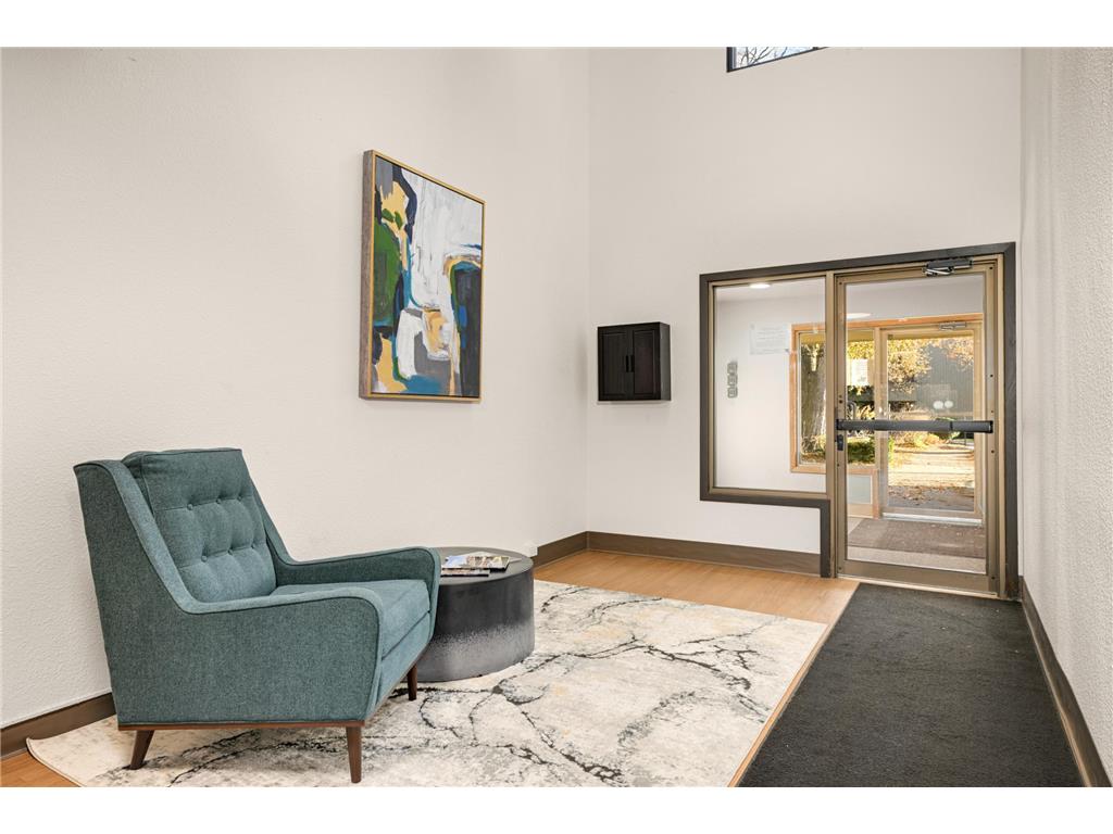4101 Parklawn Avenue #121 Edina MN 55435 6813093 image4