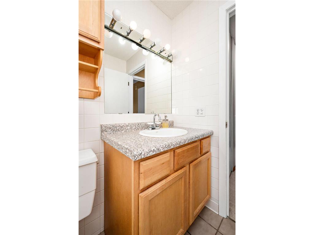 4101 Parklawn Avenue #201 Edina MN 55435 7090263 image13