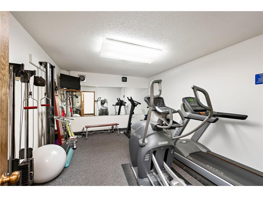 4101 Parklawn Avenue #201 Edina MN 55435 7090263 image20