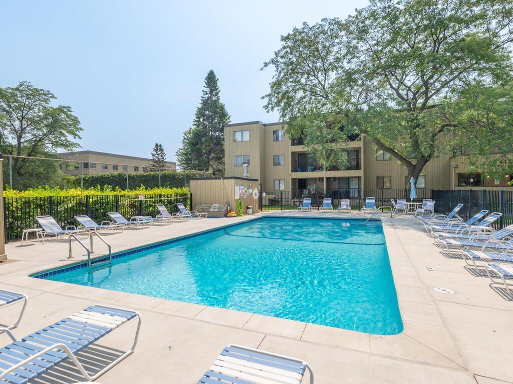 4101 Parklawn Avenue #310 Edina MN 55435 7027450 image22