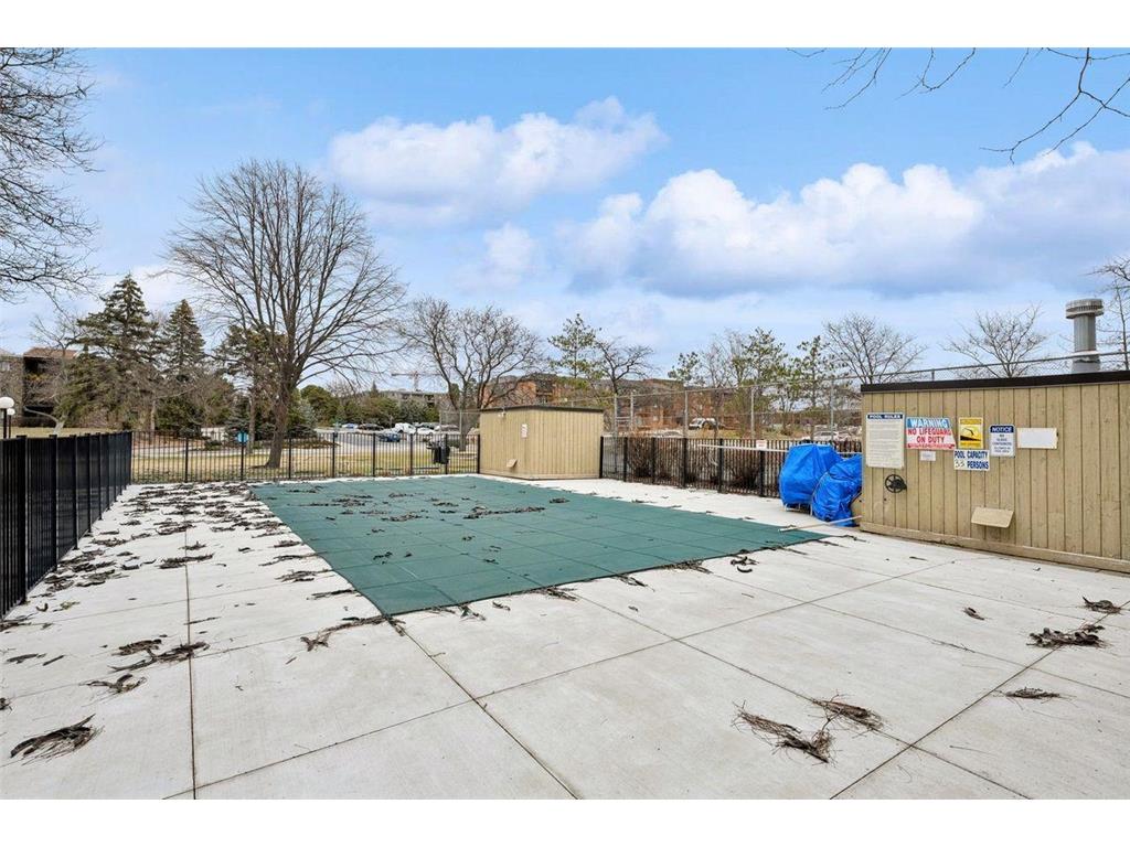 4101 Parklawn Avenue #310 Edina MN 55435 7027450 image23