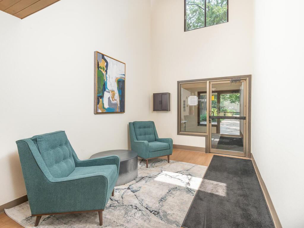 4101 Parklawn Avenue #310 Edina MN 55435 7027450 image3