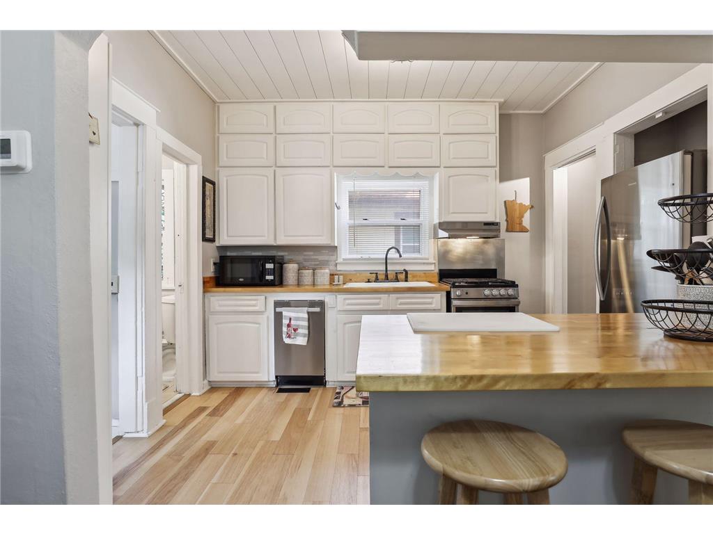 4101 Sheridan Avenue N Minneapolis MN 55412 6488448 image1