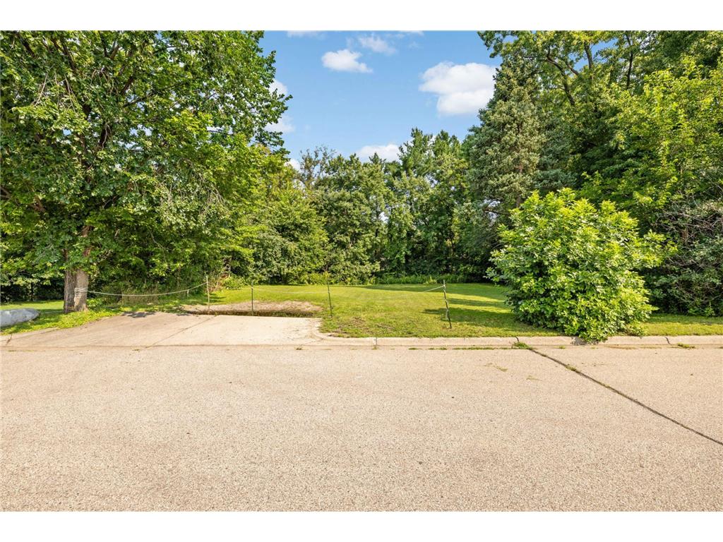 4102 Wayzata Boulevard Golden Valley MN 55416 6654529 image1