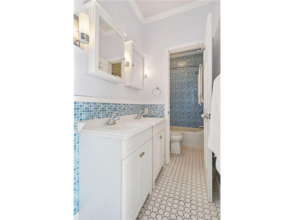 4104 Bryant Avenue S #202 Minneapolis MN 55409 7001946 image23