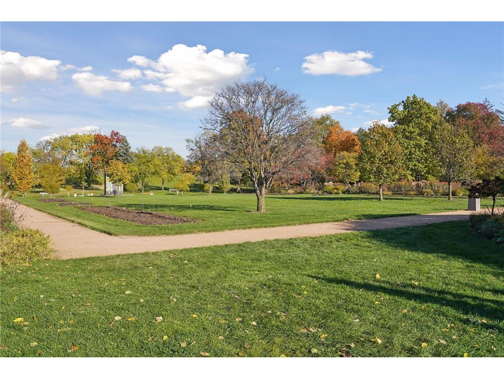 4104 Bryant Avenue S #202 Minneapolis MN 55409 7001946 image39