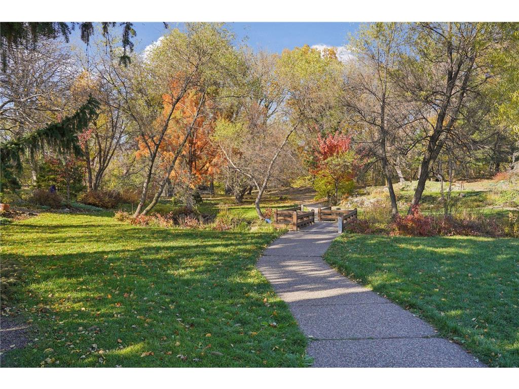 4104 Bryant Avenue S #202 Minneapolis MN 55409 7001946 image40