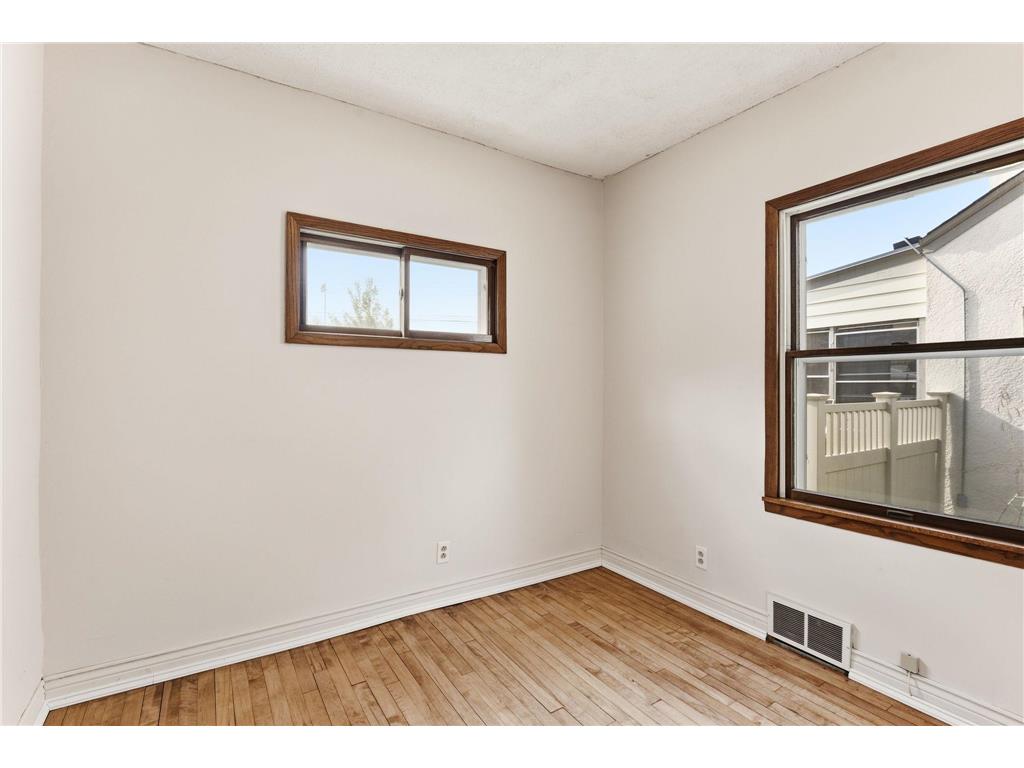 4106 Nokomis Avenue S Minneapolis MN 55406 7066244 image12