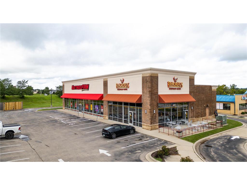 4107 E Frontage Road NW Rochester MN 55901 6782517 image2