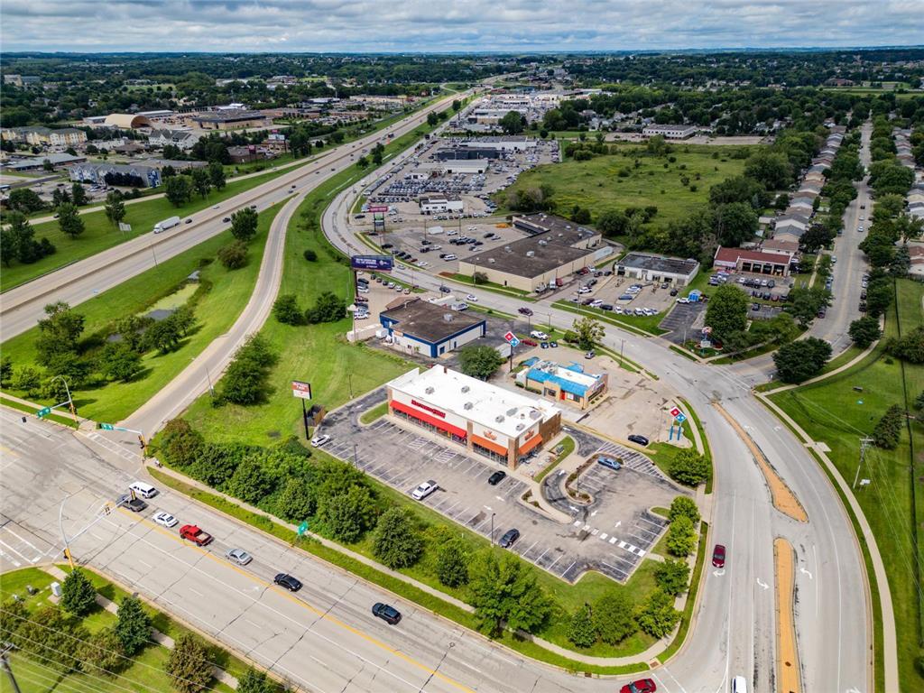 4107 E Frontage Road NW Rochester MN 55901 6782517 image4