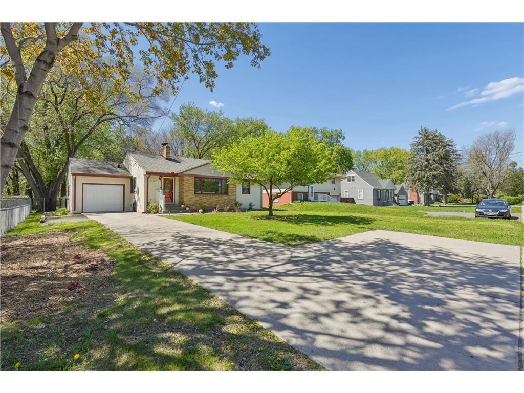 4107 White Bear Avenue White Bear Lake MN 55110 7074480 image2