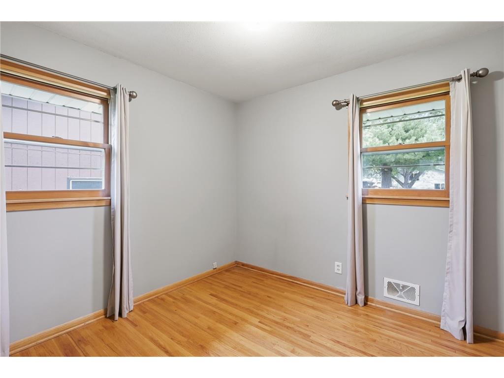 4109 Cleveland Street NE Columbia Heights MN 55421 7041373 image13
