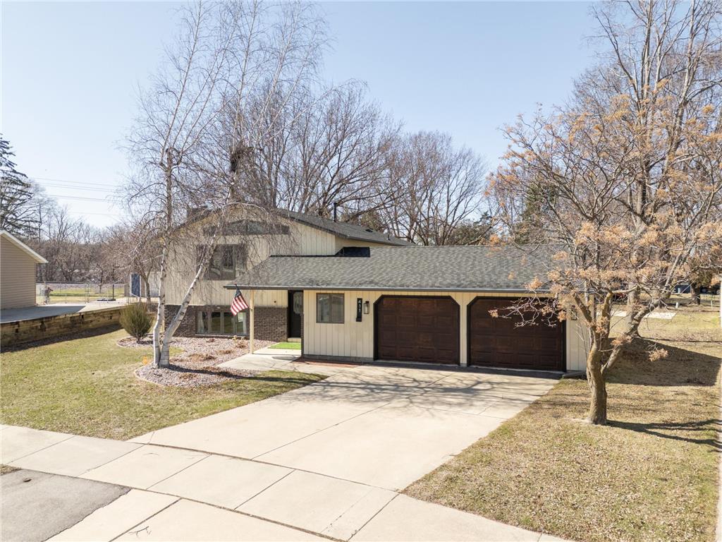 411 17 1/2 Street SE Rochester MN 55904 6686616 image1
