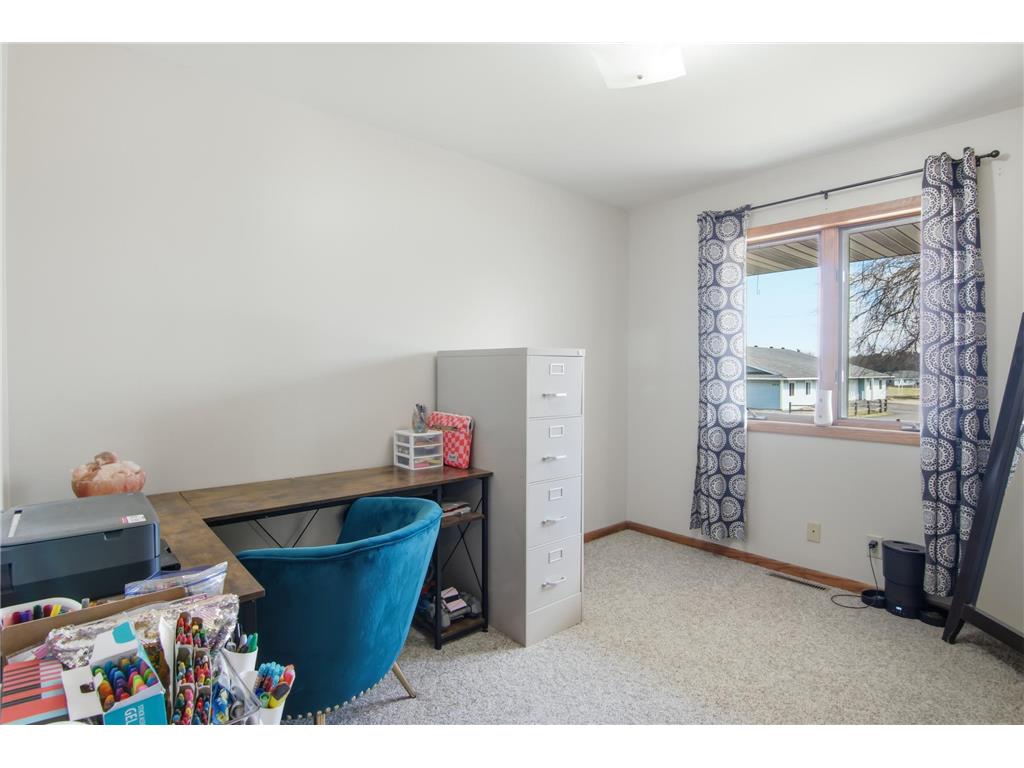 411 21st Street NE Menomonie WI 54751 7047477 image16
