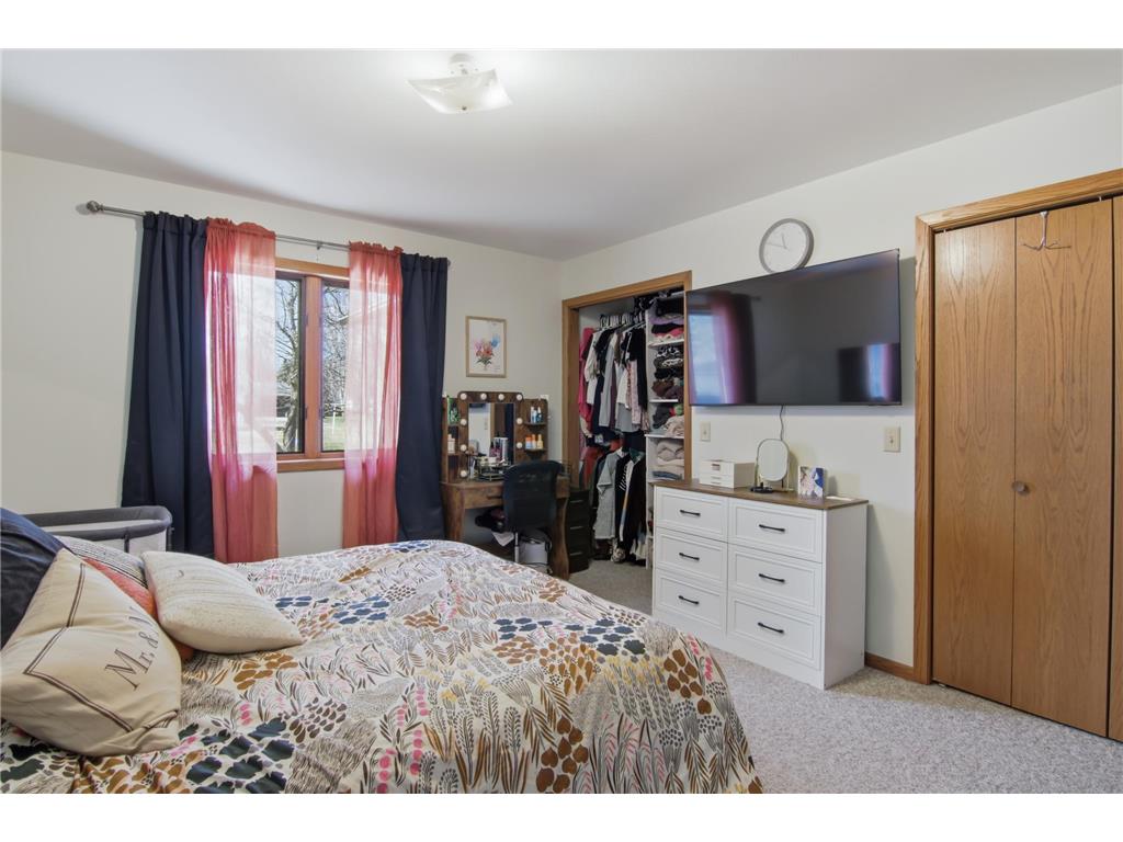 411 21st Street NE Menomonie WI 54751 7047477 image18